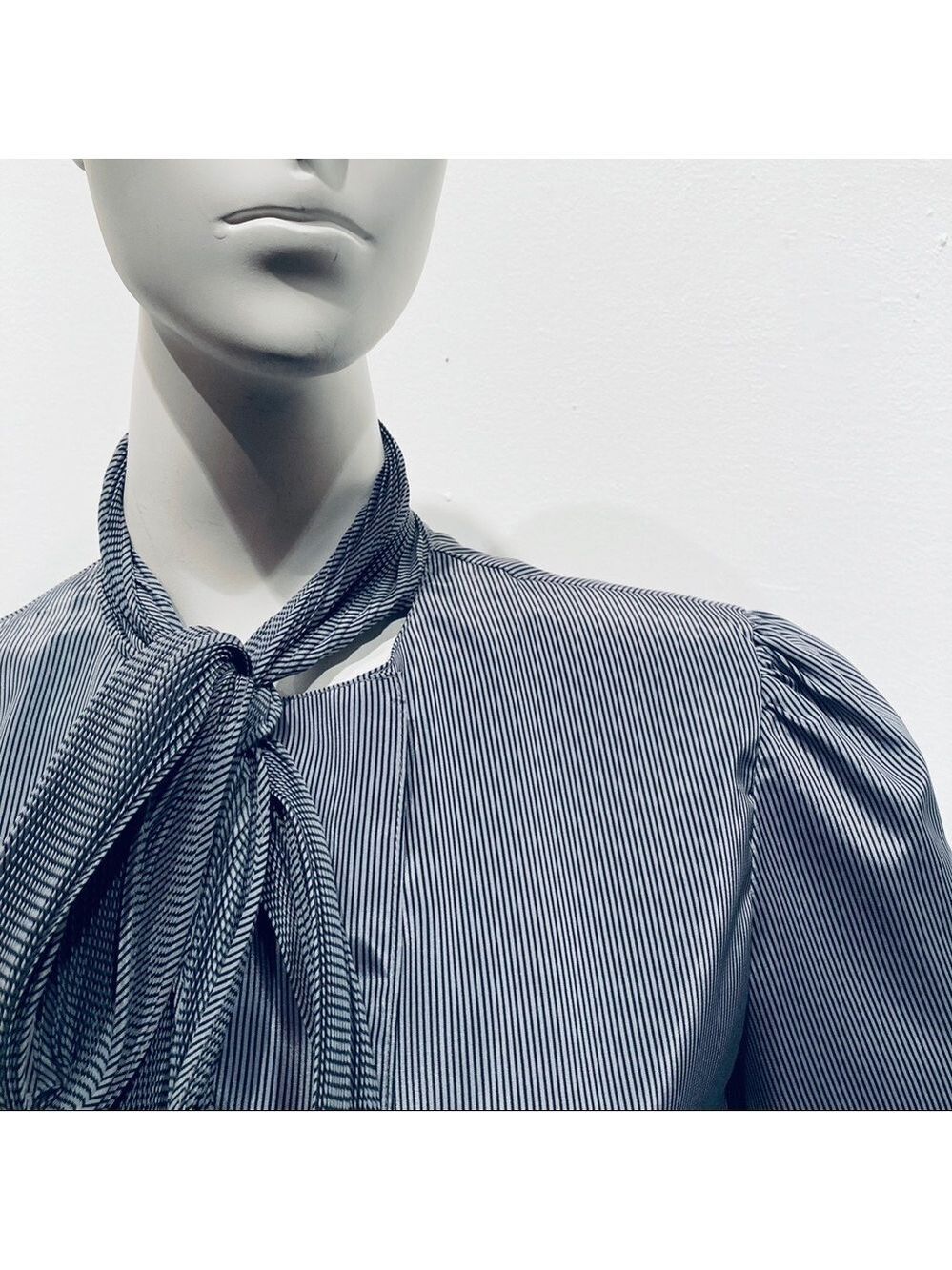 GABALIS Retro Black/Silver Stripe Tie Top Blouse M - Picture 2 of 11